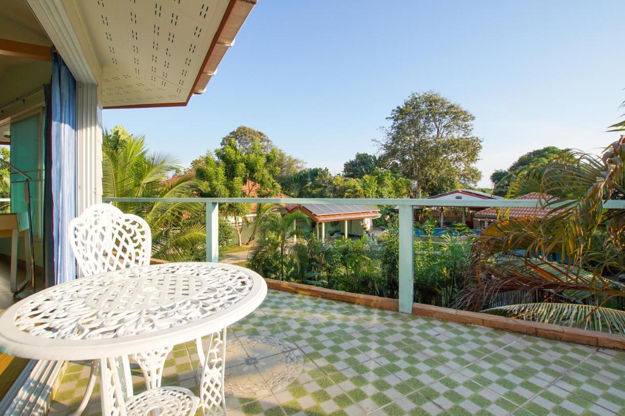 באן פה Tina'S Living Paradise - Guesthouses With Private Pool מראה חיצוני תמונה