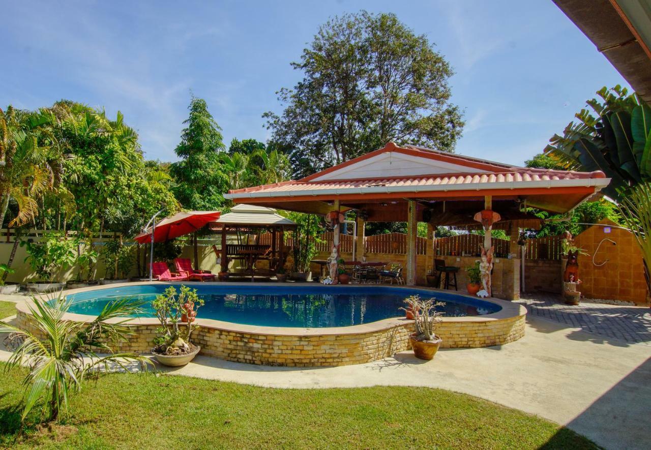 באן פה Tina'S Living Paradise - Guesthouses With Private Pool מראה חיצוני תמונה